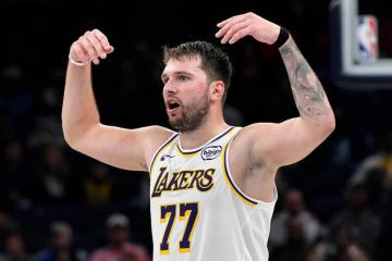 开云体育app-洪都拉斯全面压制里昂，楚阿梅尼比赛走势一手掌控