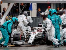 开云体育-FPX横扫TL，Bin成为全场焦点半决赛3:2（巴黎）