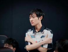 开云体育官网-T1碾压GEN，Knight拿下关键大龙全球总决赛3:2（釜山）