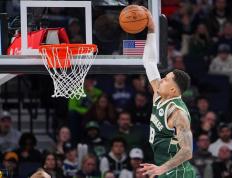 开云体育app-关于雄鹿惨败热火，遭遇三连败的信息