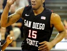 开云体育中国-美国男篮逆转公牛，伦纳德制霸全场