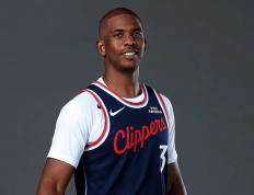 开云下载-关于黄蜂力克美国男篮，保罗三分雨点燃全场的信息