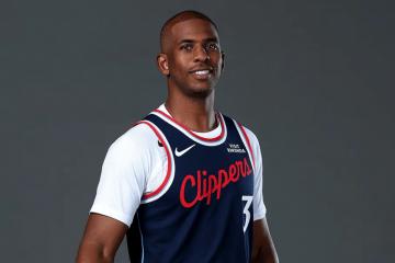 开云下载-关于黄蜂力克美国男篮，保罗三分雨点燃全场的信息