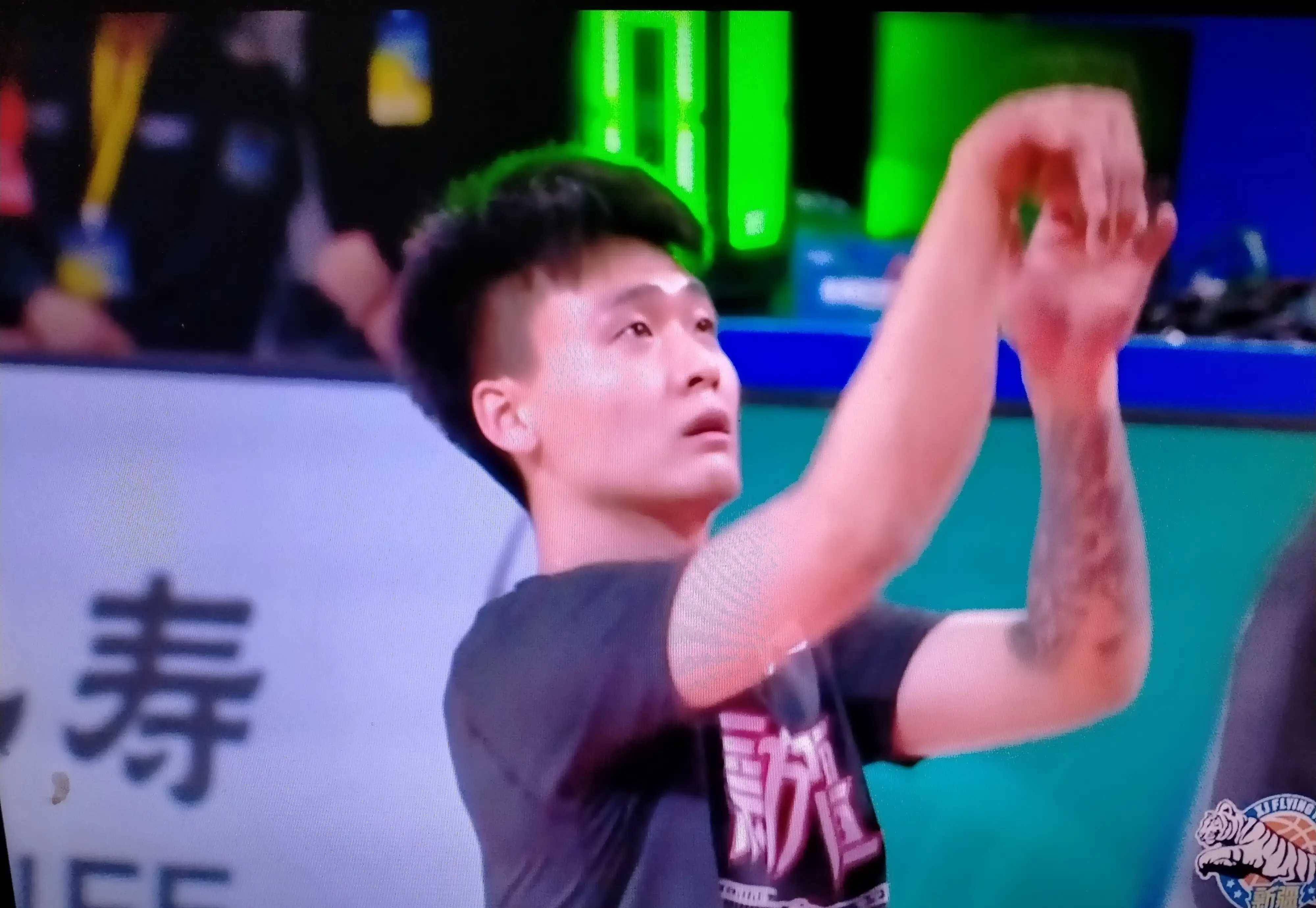 开云体育官网-球队技术水平持续提升，季后赛前景光明的简单介绍
