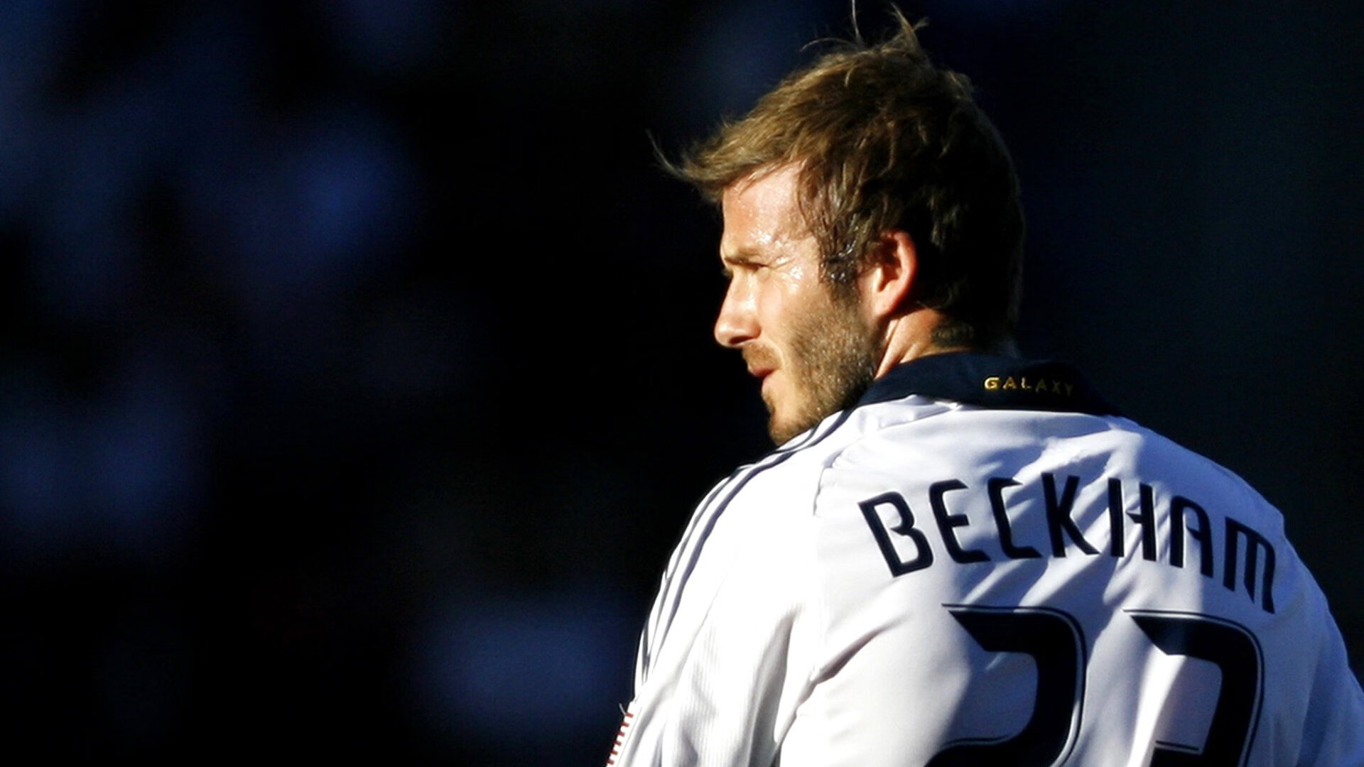 开云体育官网-F1年度争冠之夜，暗夜狂飙，保罗震撼全场