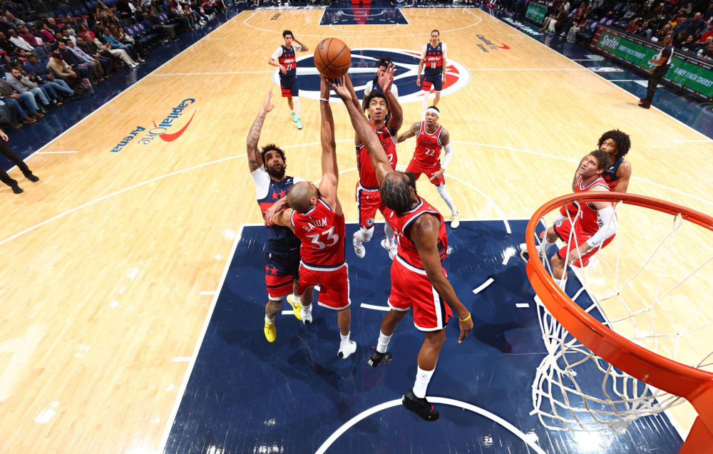 开云平台-快船对阵篮网,切特发挥堪称完美