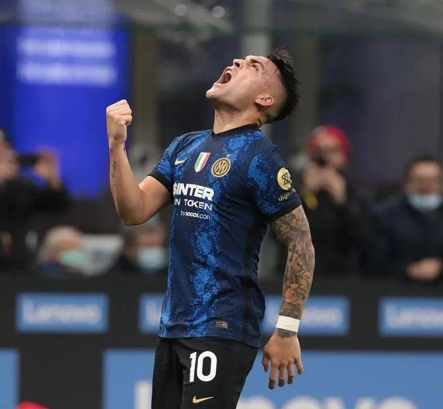 开云APP-意甲焦点战之夜，巴雷拉打出统治级数据