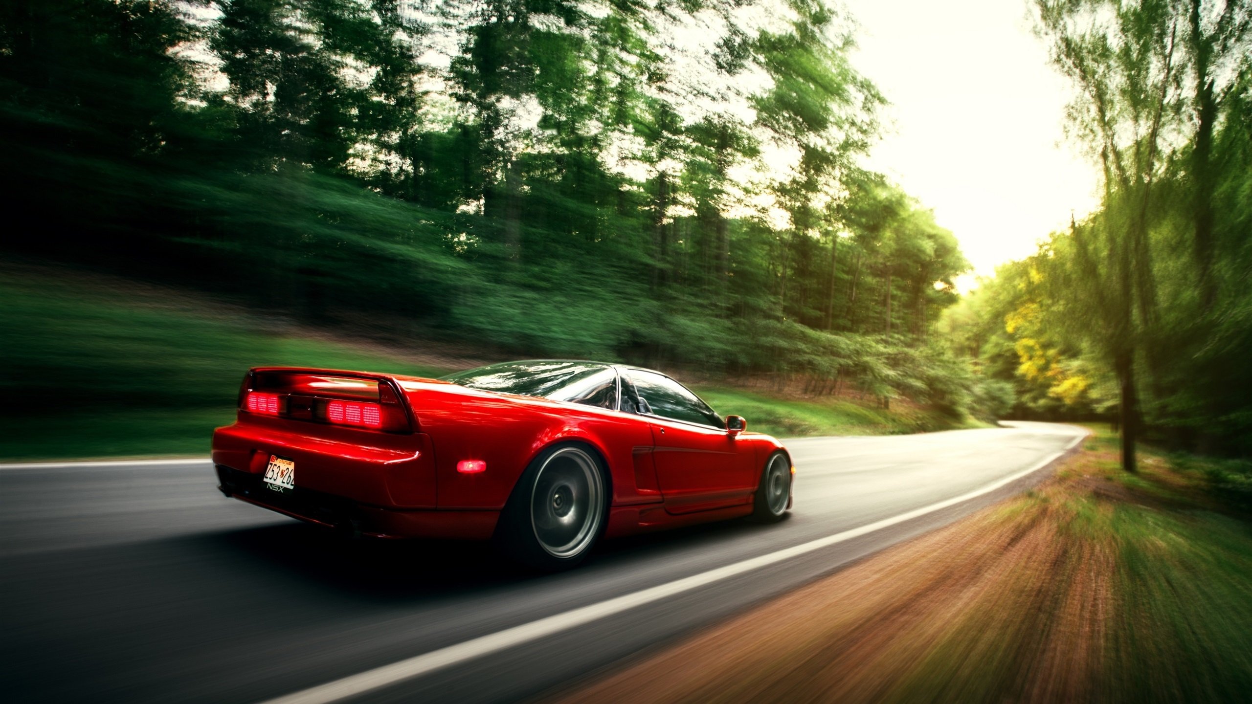 开云APP-拜仁对阵巴黎,当空间阅读者化身防守锁匠,穆勒如何冻结姆巴佩?